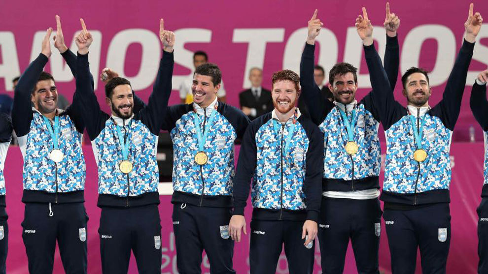 La selección argentina celebra el oro panamericano en Lima /