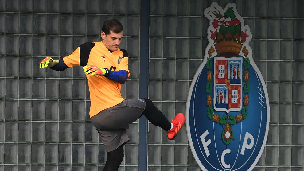 Iker Casillas (38), en un entrenamiento con el Oporto.