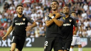 Andr Silva celebra un gol frente al Rayo Vallecano como jugador del...