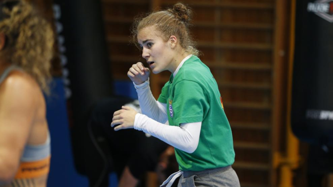 La boxeadora Laura Fuertes durante un entreno