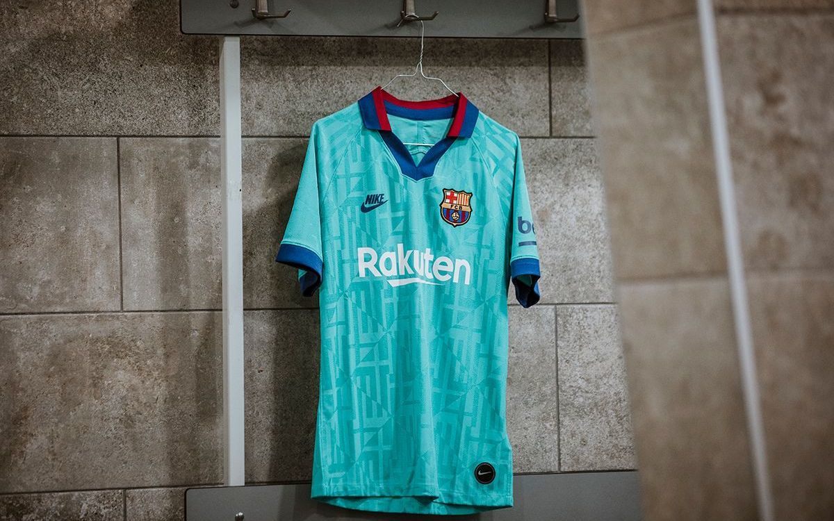 Liga Española El Barcelona presenta su tercer uniforme de la temporada ...