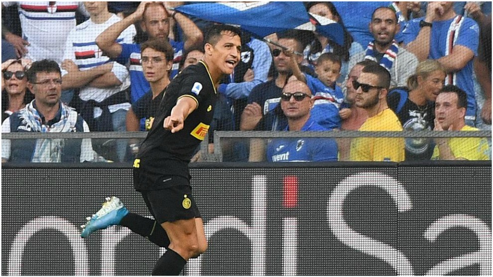 Alexis Snchez celebra su gol contra la Sampdoria.