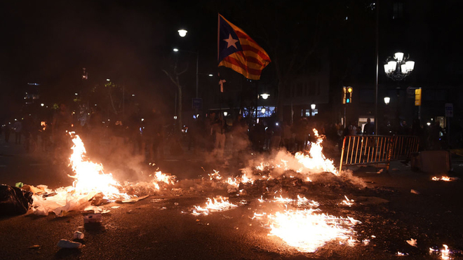 Disturbios en Barcelona tras la sentencia del proces.