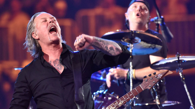 El batera de Metallica, sobre la salud de James Hetfield: &quot;Se est...