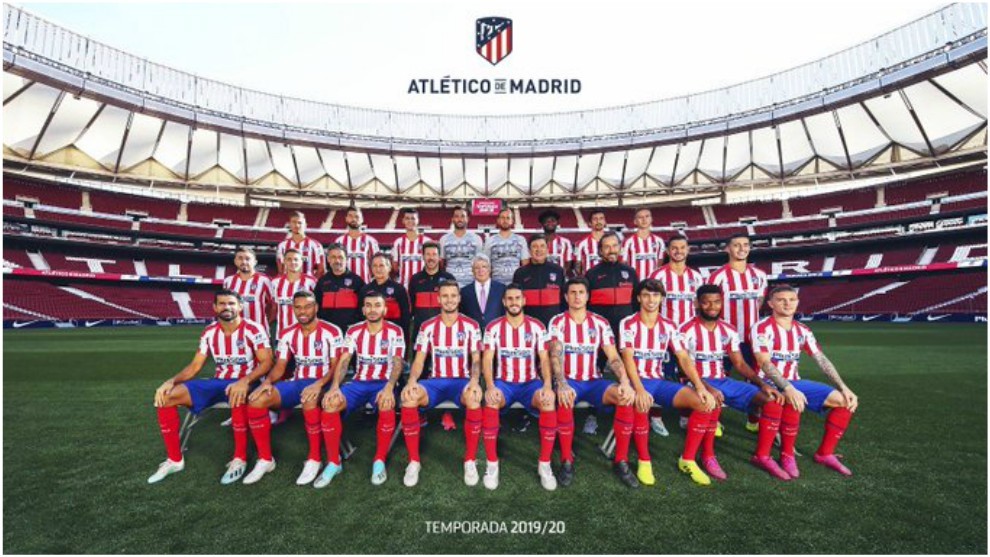 Atletico Madrid&apos;s official 2019/20 team photo