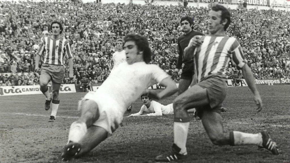 Enrique Porta, marca el segundo gol del Granada frente al Real Madrid...