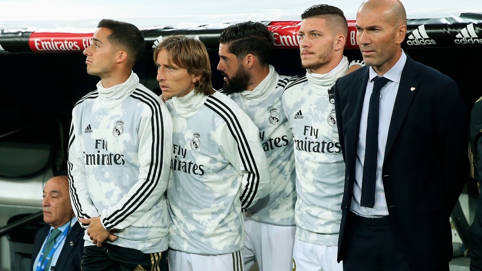 Lucas, Modric, Isco, Jovic y Zidane, en el partido ante el Leagans.