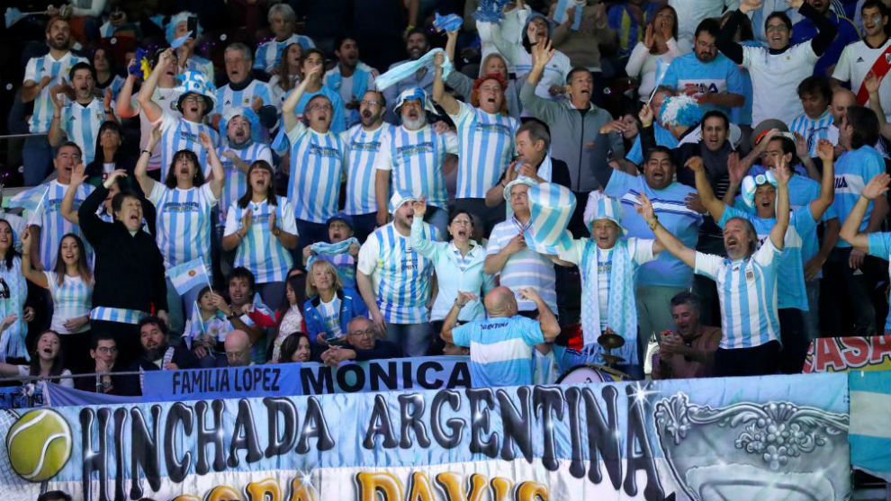 La grada, durante la serie de Argentina con Chile
