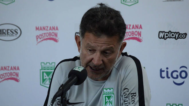 Juan Carlos Osorio se disculpa con la prensa: "Fui inoportuno, precipitado y altanero"