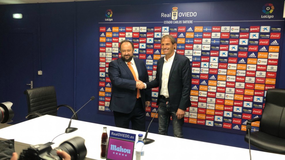 Jorge Menndez Vallina, presidente del Oviedo, presenta oficialmente...
