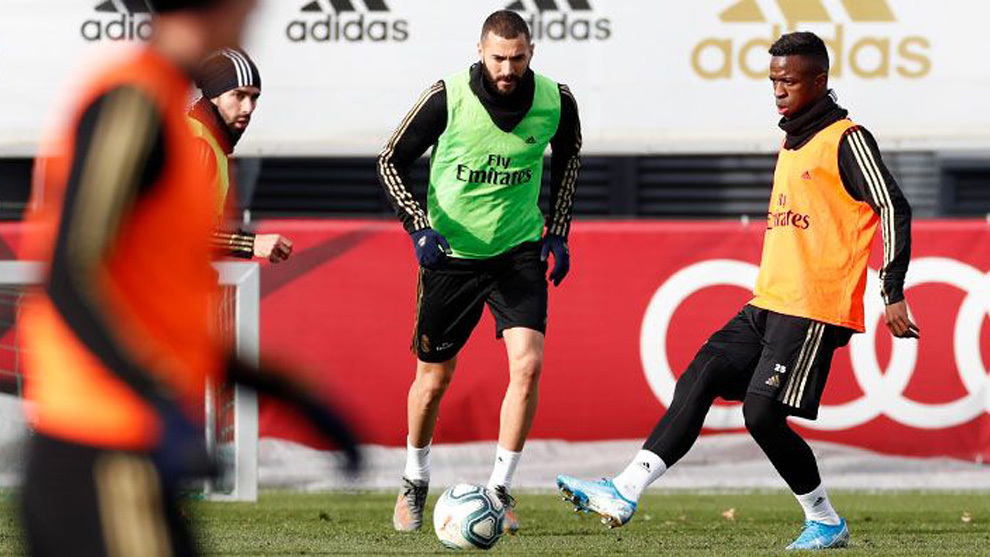 Benzema during Friday&apos;s training session