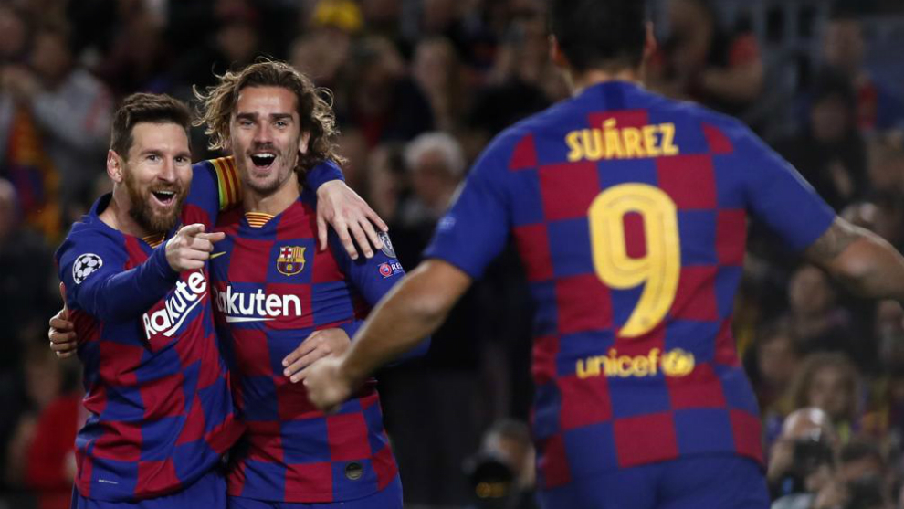 Messi, Griezmann y Luis Surez celebran un gol.