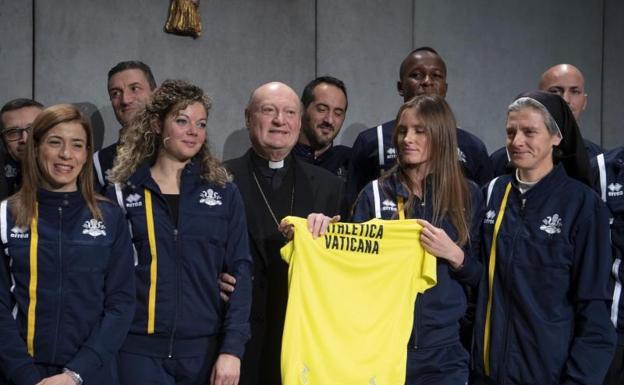 El equipo de atletismo del Vaticano debut el pasado 20 de enero en...