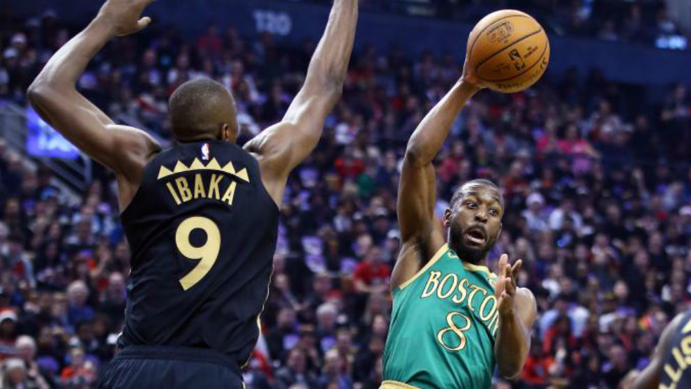 Los dobles dgitos de Ibaka no evitan que los Celtics asalten Toronto por Navidad