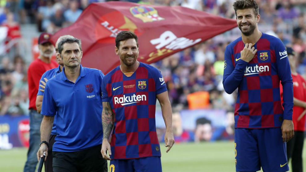Los jugadores del Barcelona se despiden públicamente de Valverde