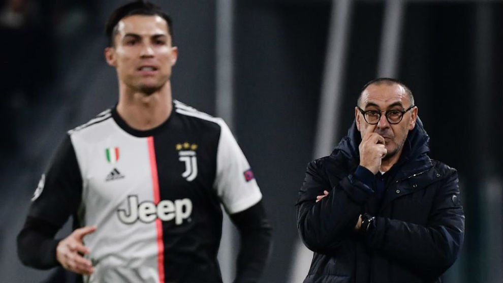 Napoli vs Juventus: Bi kịch chờ Sarri