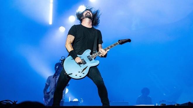Foo Fighters prometen algo &quot;loco&quot; por su 25 aniversario.