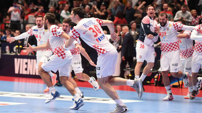 Los jugadores croatas celebran el triunfo /