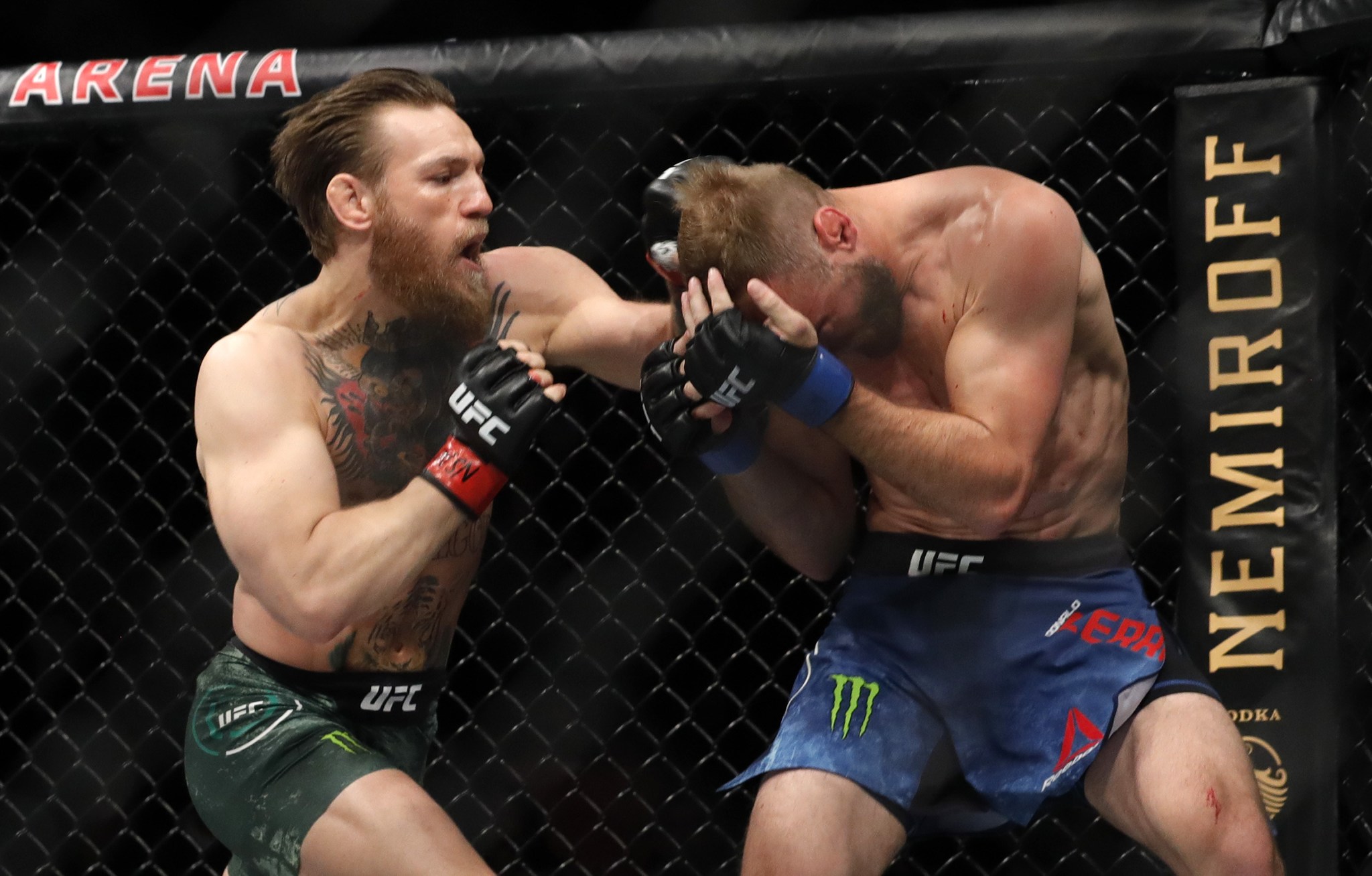 McGregor vs Cerrone | UFC 246: Conor McGregor&apos;s best moves aga...