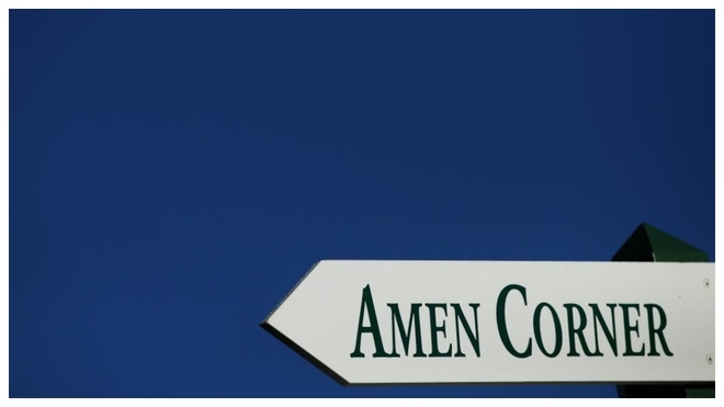 Cartel indicador del Amen Crner en el Augusta National