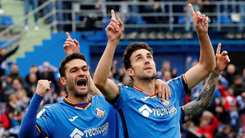 Jaime Mata y Jorge Molina celebran un gol con el Getafe.
