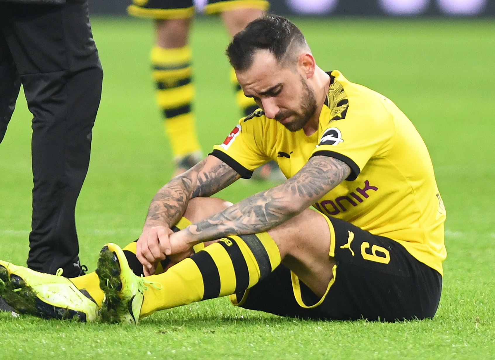 Dortmund (Germany), 22/11/2019.- Dortmunds Paco <HIT>Alcacer</HIT> reacts during the German Bundesliga soccer match between Borussia Dortmund and SC Paderborn in Dortmund, Germany, 22 November 2019. (Alemania, Rusia) EFE/EPA/DAVID HECKER (DFL regulations prohibit any use of photographs as image sequences and/or quasi-video)