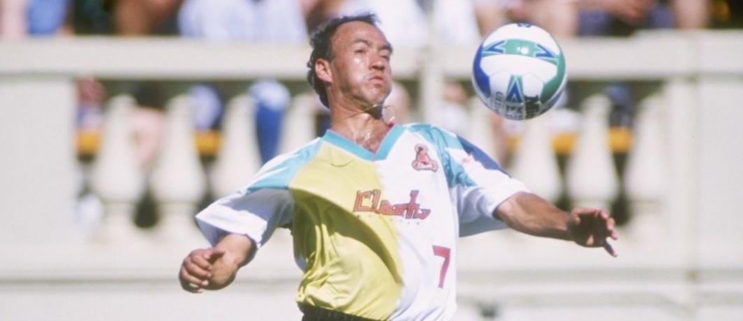 Jorge Campos lidera a los primeros mexicanos en la MLS