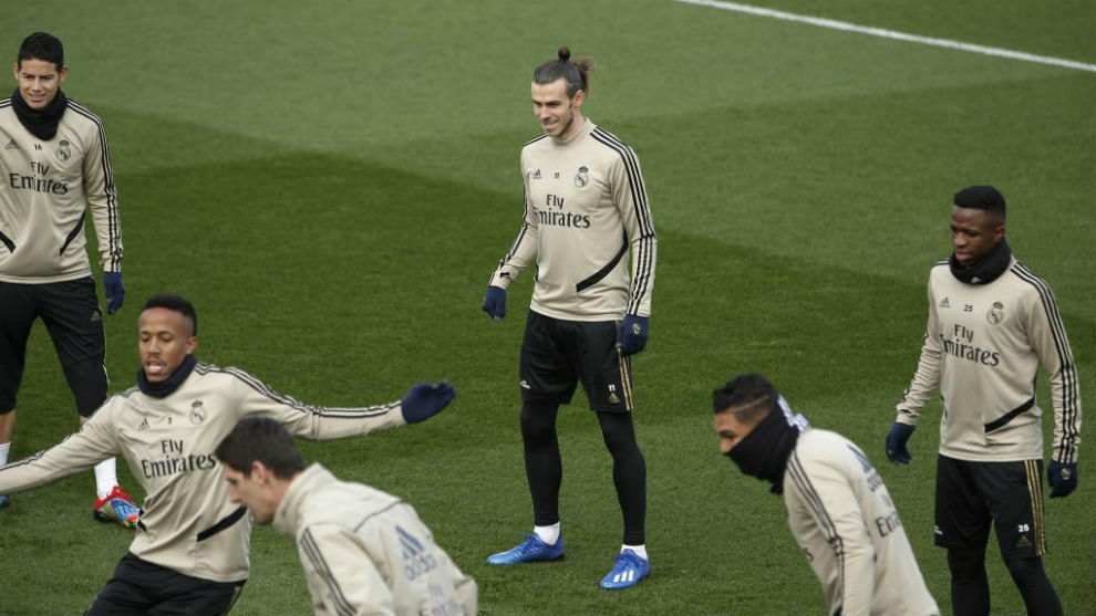 Bale, en los rondos en el entrenamiento de esta maana en Valdebebas.