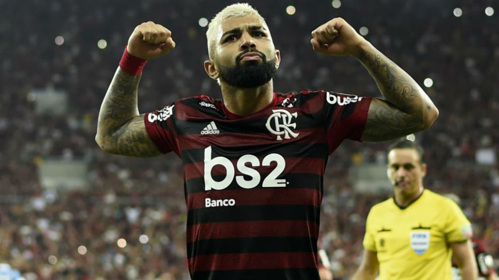 Gabigol celebra un tanto con el Flamengo.