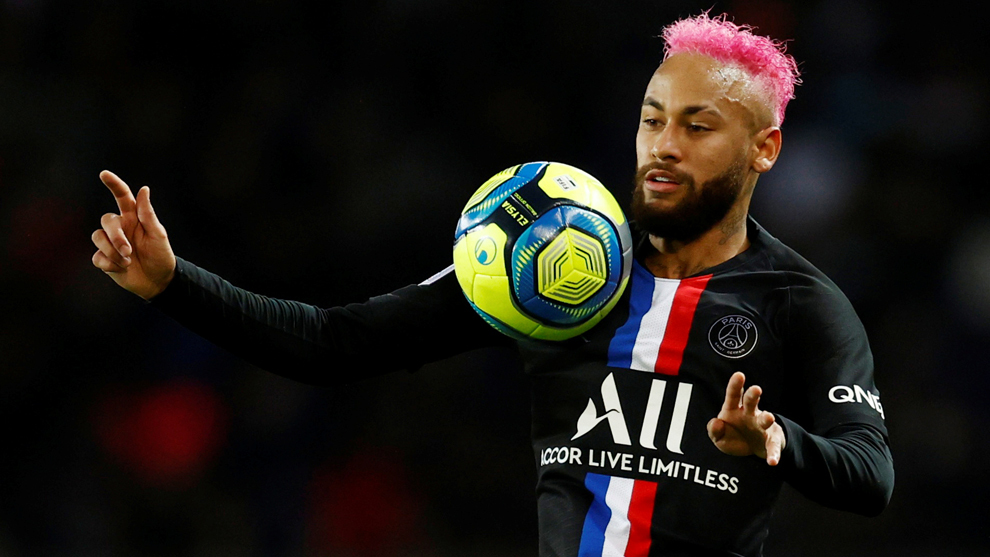Ligue 1 Neymar roba reflectores con su pelo rosa y un homenaje a Kobe Bryan...