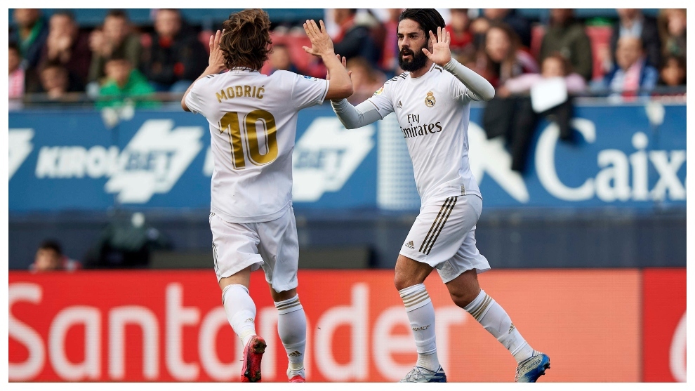 Isco celebra con Modrid el gol del empate del Madrid