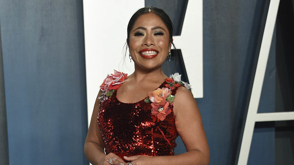 Oscars 2020: Yalitza Aparicio deslumbra con un vestido rojo en una de las  fiestas de los Oscar 2020 | MARCA Claro México