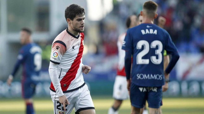 Pozo celebra un gol ante el Huesca.