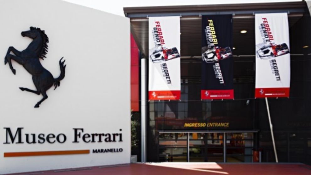 Exterior del museo de Ferrari en Maranello.