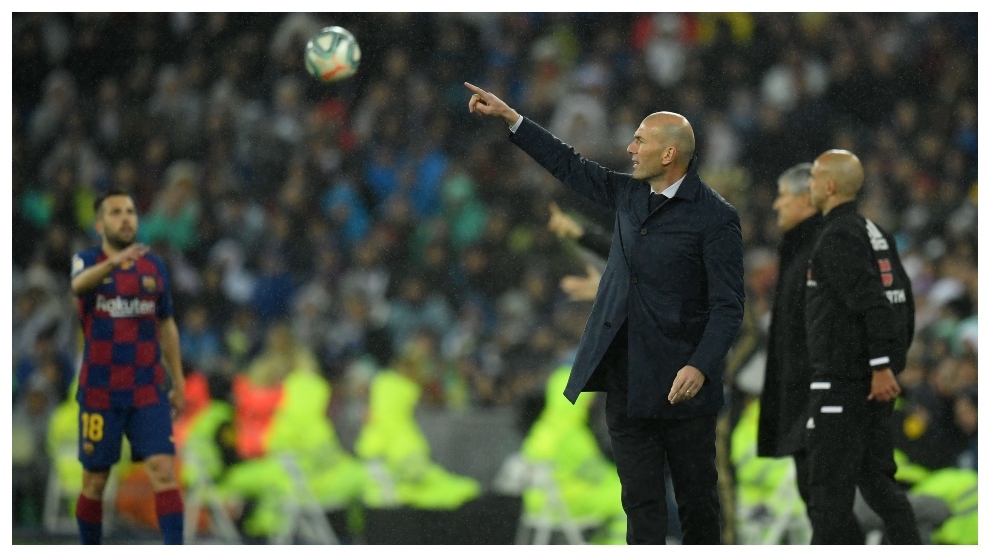 Zidane during the 2-0 Clasico win over Barcelona