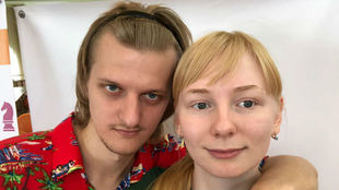Stanislav Bogdnovich y su novia, Alexandra Verngor