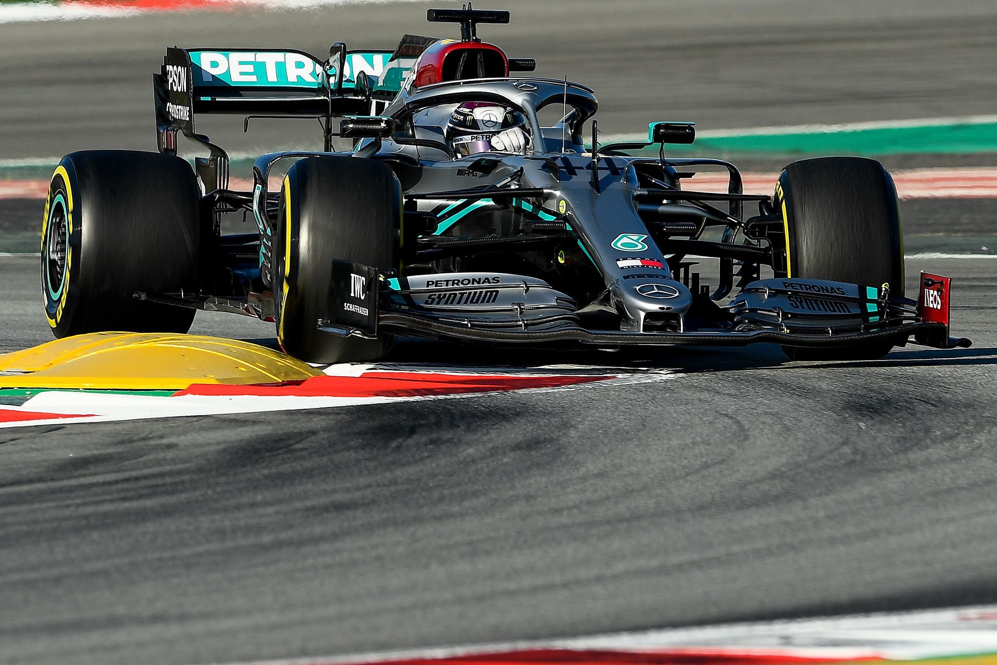  lt;HIT gt;Mercedes lt;/HIT gt; British driver Lewis Hamilton takes part in the tests for the new Formula One Grand Prix season at the Circuit de Catalunya in Montmelo in the outskirts of Barcelona on February 28, 2020. (Photo by Josep LAGO / AFP)