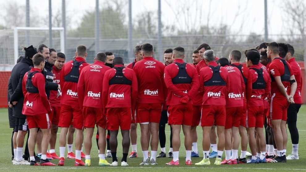 Los jugadores del Mallorca, en un entrenamiento.