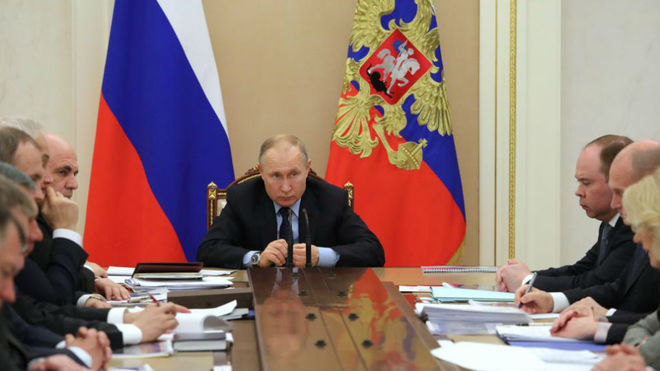 Vladimir Putin, presidente ruso, durante una reunión