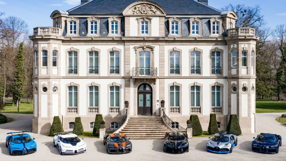 El parking soñado de Cristiano Ronaldo: 33 millones de euros en seis Bugatti