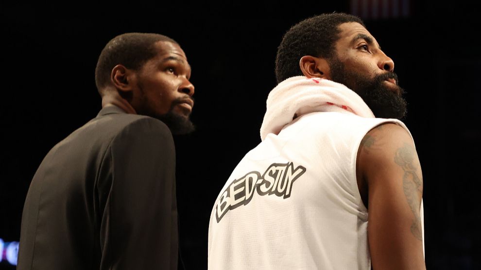 Kyrie Irving y Kevin Durant.