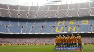 Partido celebrado a puerta cerrada en el Camp Nou entre el Barcelona y...