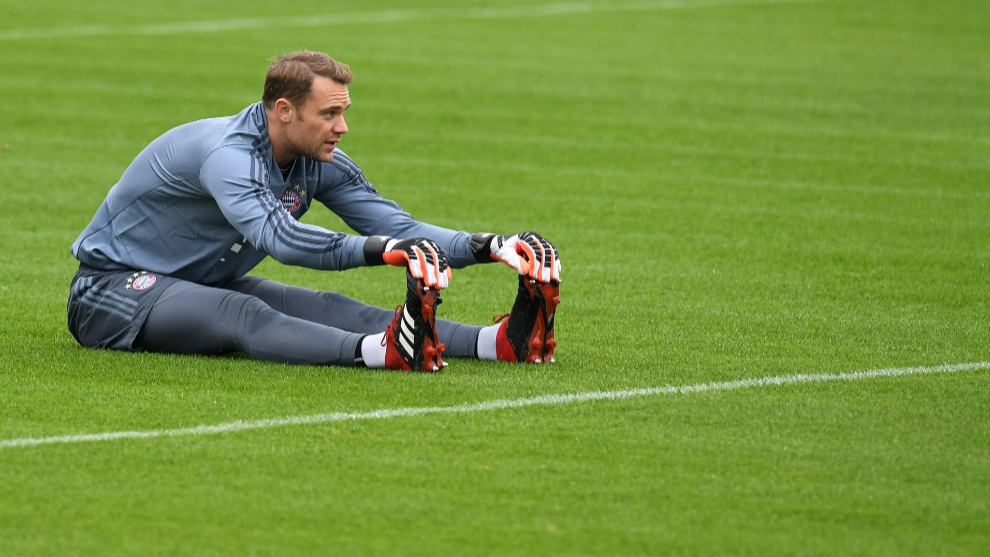 Manuel Neuer, durante un entrenamiento