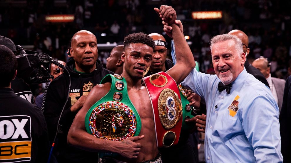 Los Angeles (United States), 28/09/2019.- lt;HIT gt;Errol lt;/HIT gt; lt;HIT gt;Spence lt;/HIT gt; Jr. (C) of the USA celebrates after winning against Shawn Porter of the USA during their WBC and IBF World Welterweight Championship fight at Staples Center in Los Angeles, California, USA, 28 September 2019. (Estados Unidos) EFE/EPA/FRANCK BACHINI
