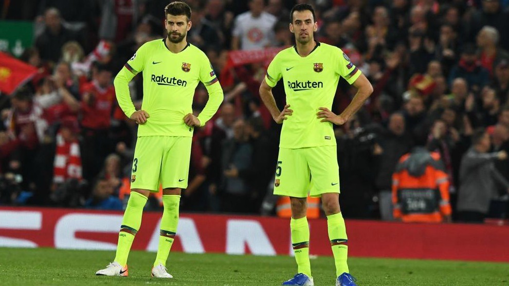 Busquets and Pique at Anfield.