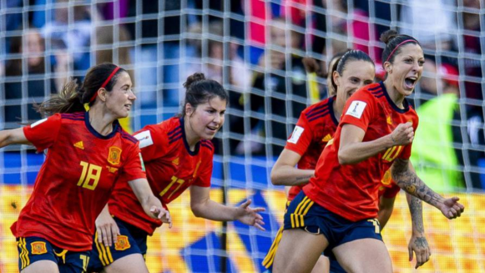 Espaa consigue su primera victoria en un Mundial femenino