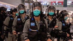 Policas en Hong Kong.