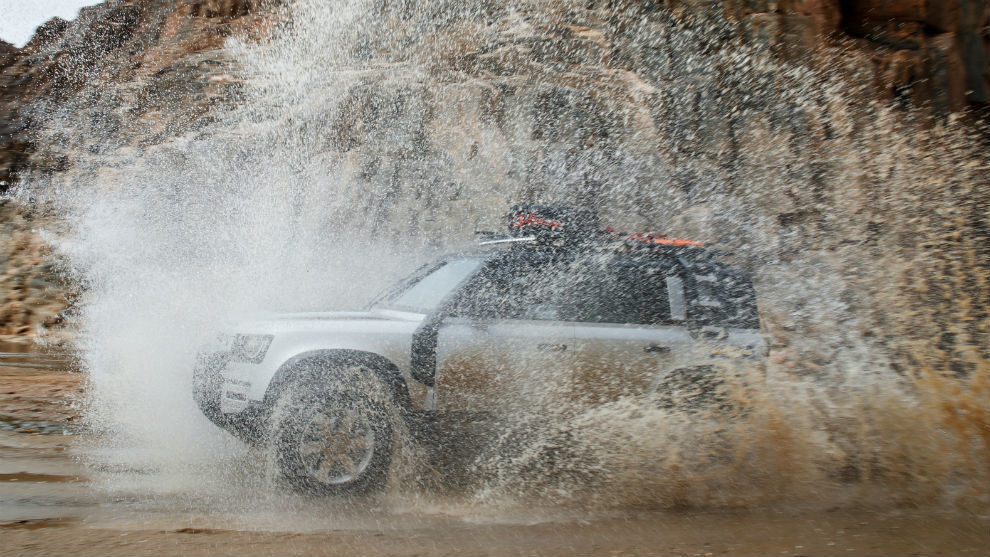Land RoverAsí fue la expedición por Namibia con el Land Rover Defender ...