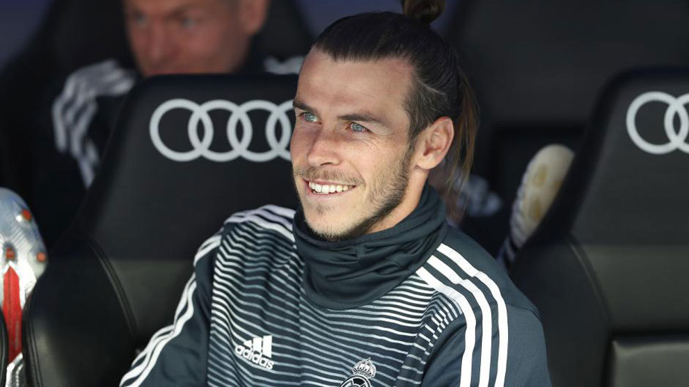 Gareth Bale, en el banquillo durante un partido
