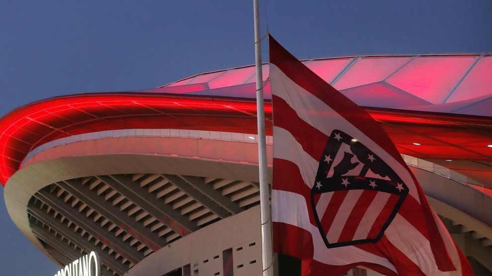 Atlético de Madrid: El Atlético se suma al luto: la bandera del Wanda  lucirá a media asta